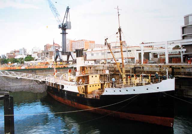 JO-in-dock-afloat-1997-sm